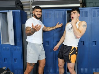 Helloojose & Dean Dallas's post workout bareback madness