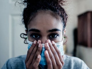 PURE TABOO Scarlit Scandal takes the delivery guy's cock on the couch!