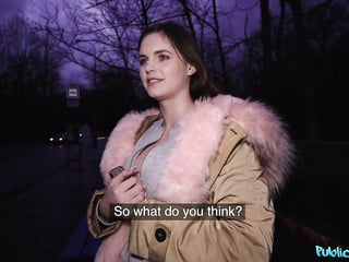 Naturally Curvy Czech Chick makes Money in Public