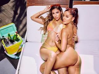 SLAYED Scorching duo Gianna & Vanna thirst for each other