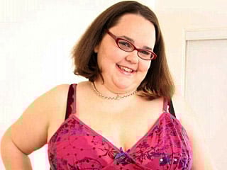 Hot BBW Teen Victoria Works a Cock