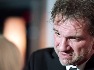 High-end Poker Playa bets Trophy MILF's Pussy! :O