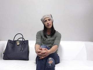 Czech babe masturbating