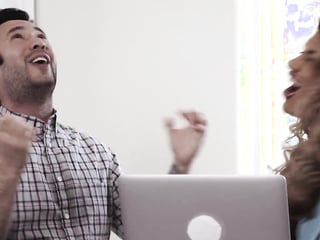 Mercedes cheats on her man