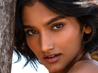 Indian beauty Angel Constance and curvy MILF Skye Fires get naked outdoor