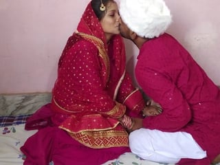 Real Life Newly Married Indian Couple Seductive Sex