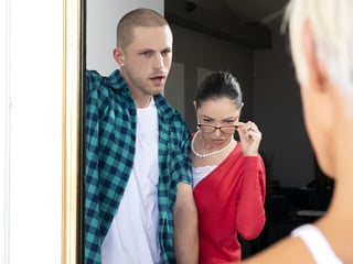 TS Miran's Wet and Wild Sex With Open Minded Plumber