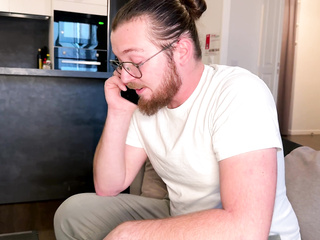 Alva takes control of her photo shoot...