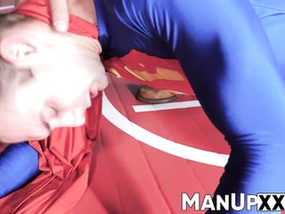 Superman twink gets tackled on the floor and played