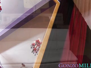 Hung stallion plows big ass MILF and sprays in her mouth