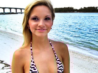 Ashey Sinclair take's in deep