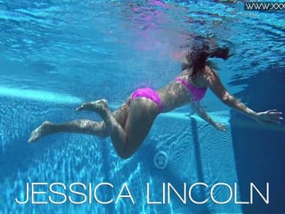 Jessica Lincoln enjoys being naked in the pool