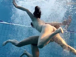 Andrea and Monica but also Janka get horny in the pool