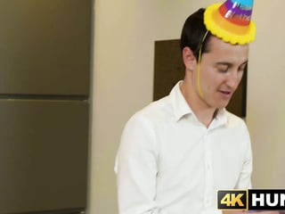 Feasting over blonde Iris Kis Kis delicious body in exchange of money