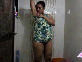 Licking Armpit Shave Fetish Indian MILF Lily Porn