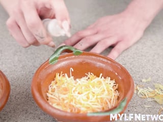 Adorable blonde  milf Hyley Winters is orally pleasured and fucked in live show