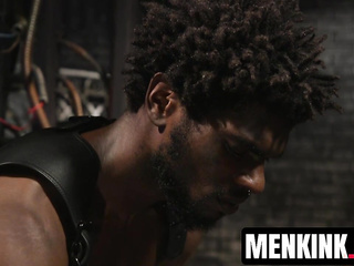 Jeremy Spreadums bound and stretched by officer Devin Trezs huge cock