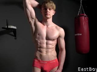 Casting - Perfect Muscular Boy