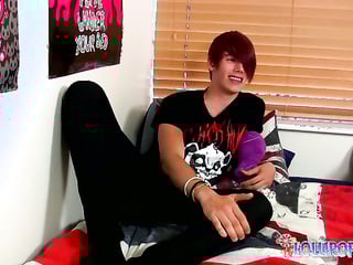 LollipopTwinks: Big Dick Twink Rhys Casey Jacks Off Hard Pleasuring His Uncut Me