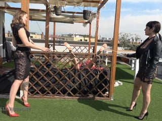 MISTRESS LILY DUPONT : BEAR WHEN I BEAT YOU BASTINADO mobile