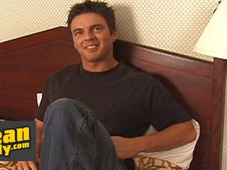 Club Hunt for Straight Men's Entertainment