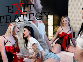 Tera Winters Leaves Boyfriend for Gracie Gates' Hot Pussy Play