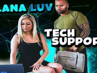 Mature MILF Seduces Tech Support for Steamy Reward