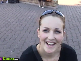Mallcuties Amateur Girls Have Public Sex
