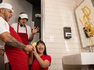 Aleksa Mink and Mike Ox Bring the Heat to the Big Brat Pizza Shop