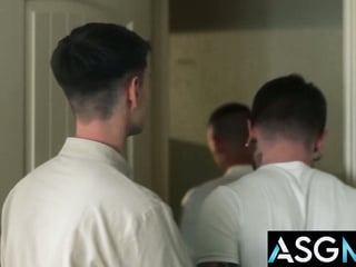 DISRUPTIVE FILMS - The Hive Pt 4 - Guided Meditation Turns To Gay Orgy At Twiste