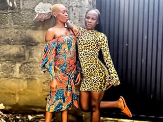 Pussy was dessert for these EBONY BFFs