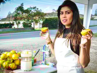 MamacitaZ – Hot blowjob, fuck and facial with Latina babe