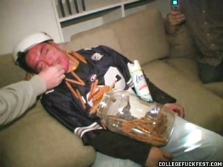 Spex slut preggo sucks on college dick