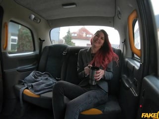 Pretty taxi costumer agreed the terms so she has to take on my dick! - Cindy Shine